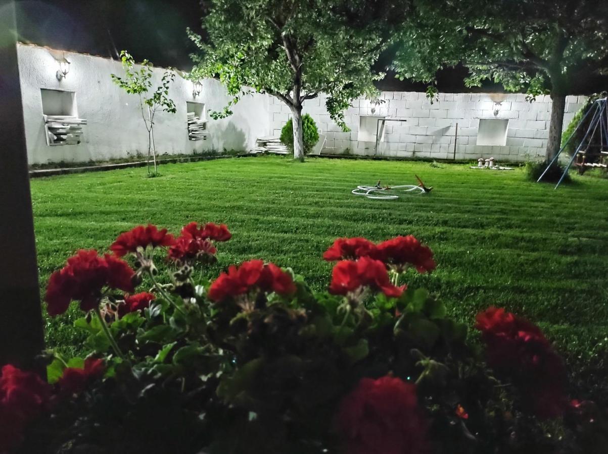 Guest House Prilep Esterno foto